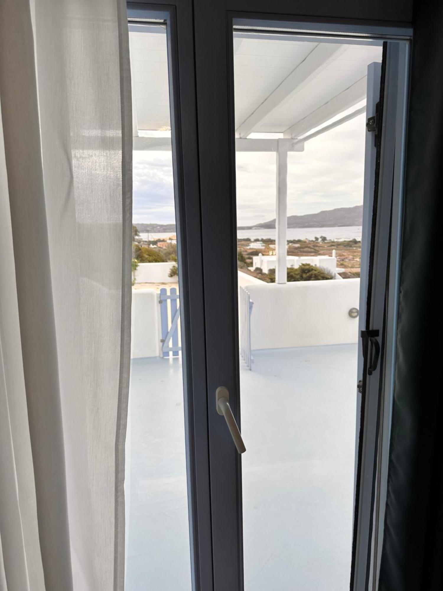 Blu Suites And Studios Adamantas  Exteriér fotografie