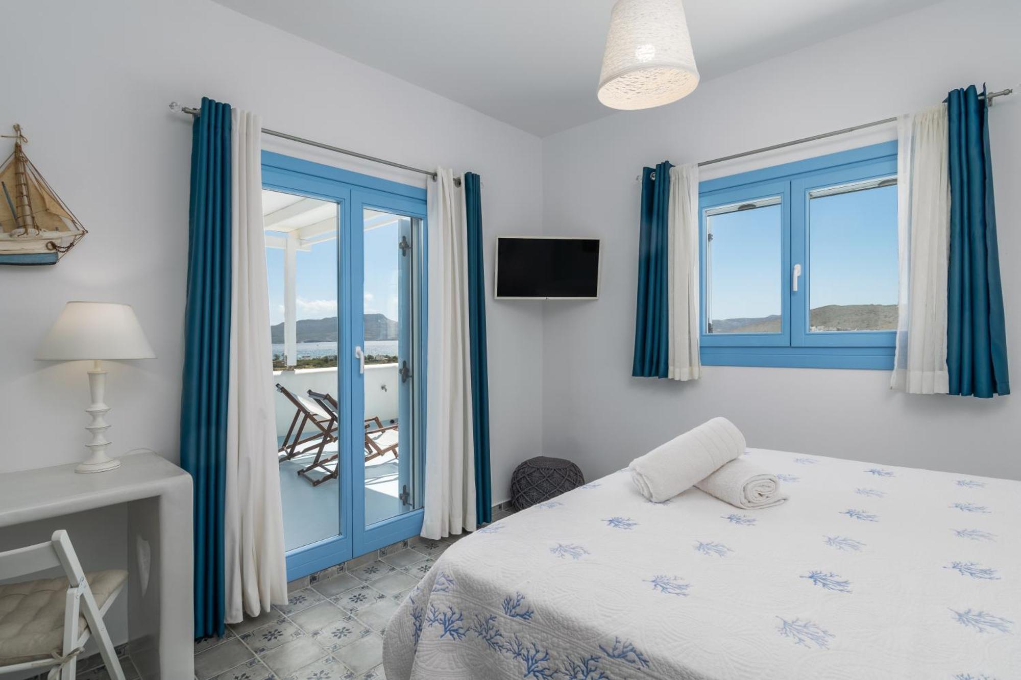 Blu Suites And Studios Adamantas  Exteriér fotografie