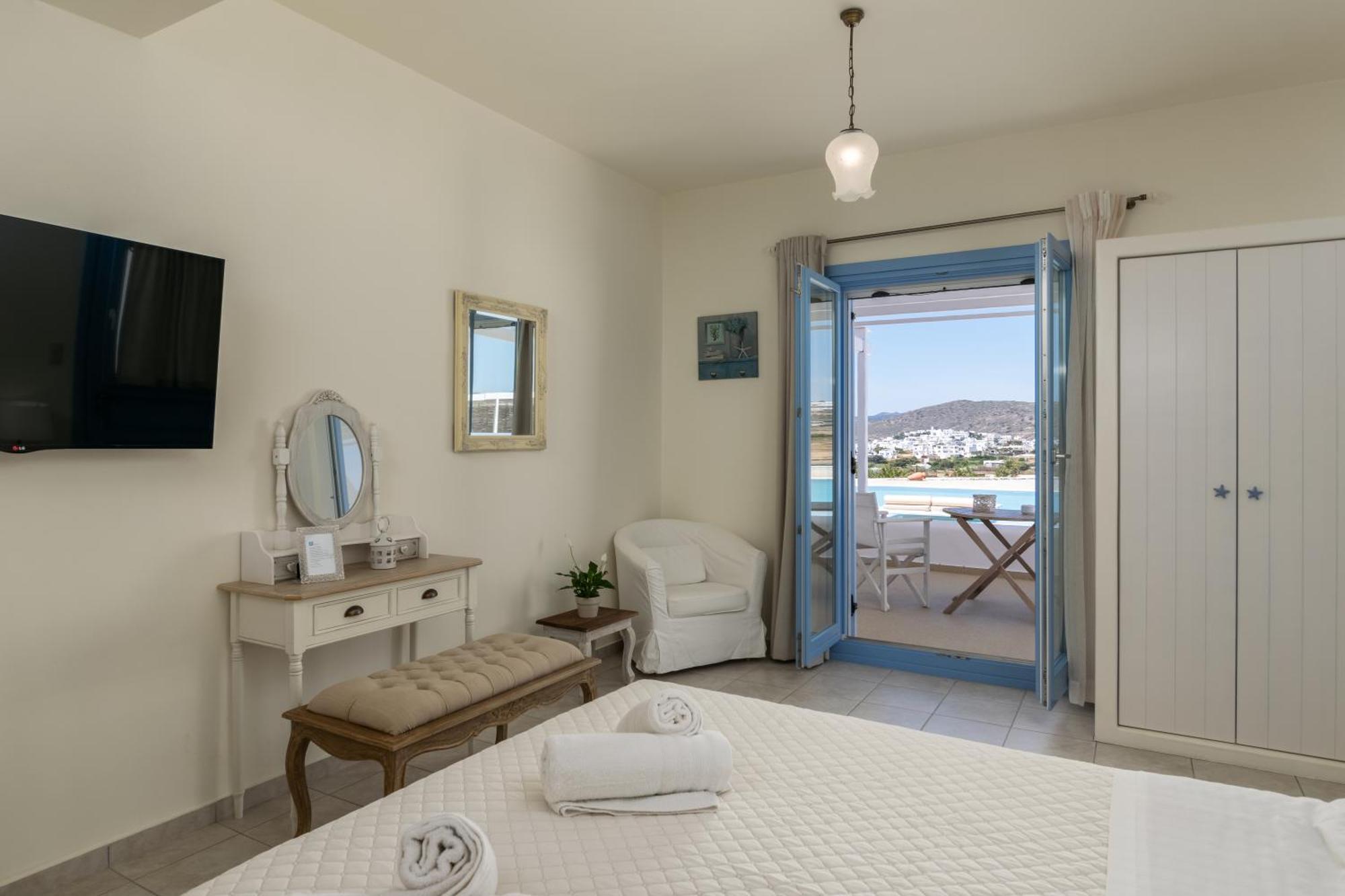Blu Suites And Studios Adamantas  Exteriér fotografie